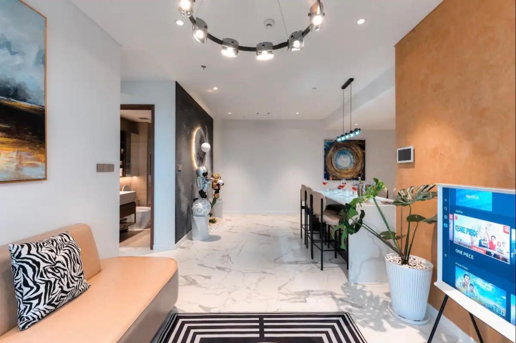 The Crest-Central Saigon Riverside -Free Pool-Gym-Sauna Room-Yoga Room Ho Chi Minh City Exterior photo